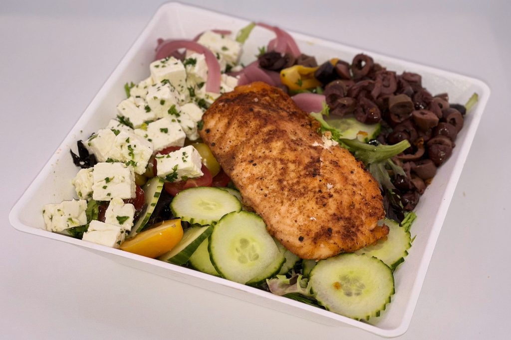 Mediterranean Salad with Salmon