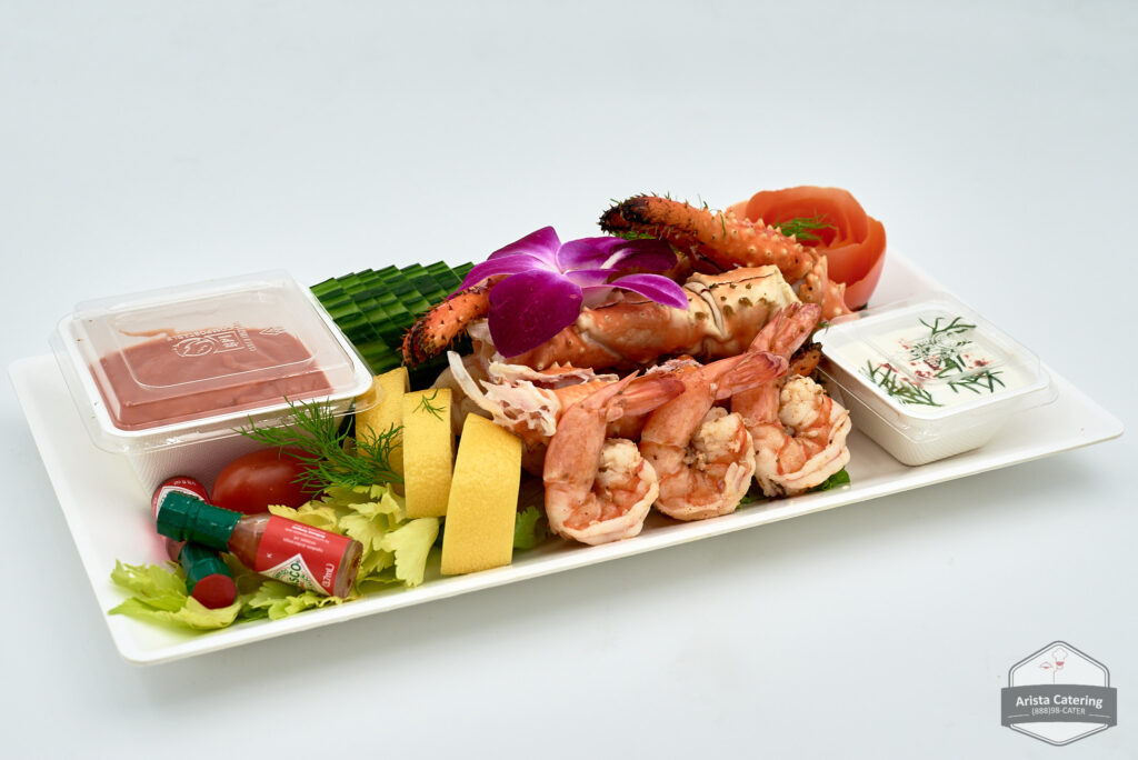 Crab and shrimp platter for aviation catering.