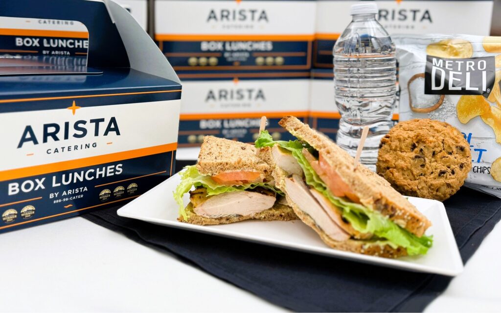 grilled chicken pesto box lunch